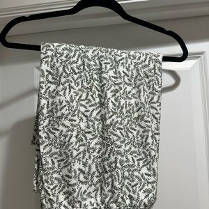 Lou Lou and Company Newborn Bundle with Hat